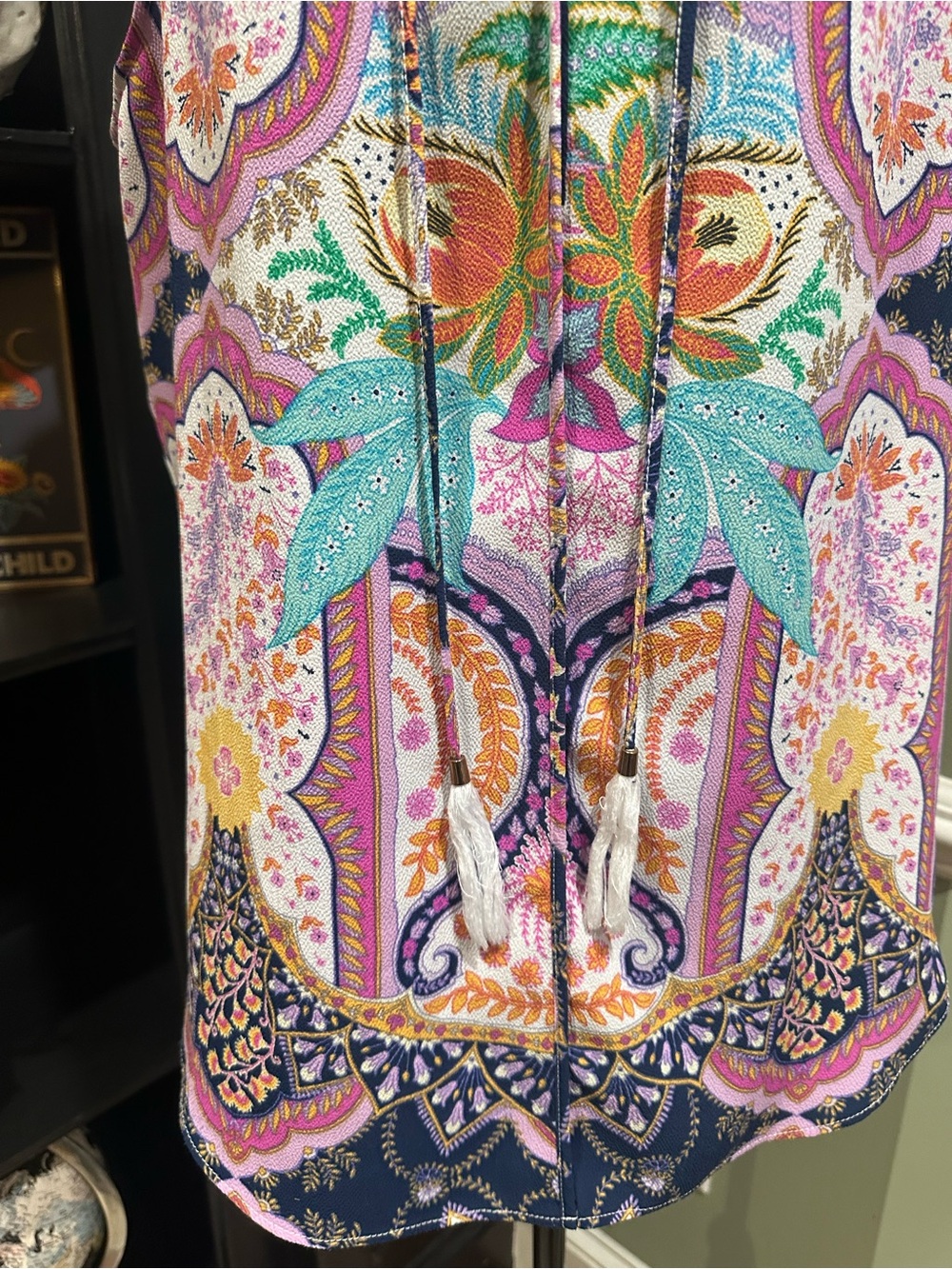Rose + Olive Boho Paisley Sleeveless Blouse – Size Large - Picture 5 of 12